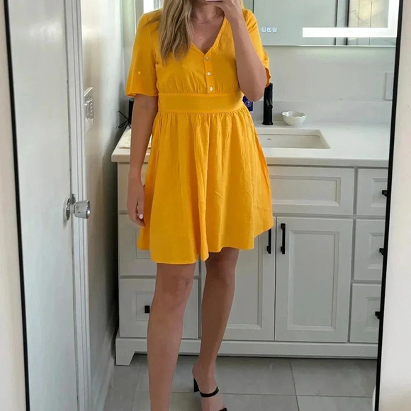 Vero Moda Dresses & Skirts - Vero Moda Yellow Linen Dress NWT